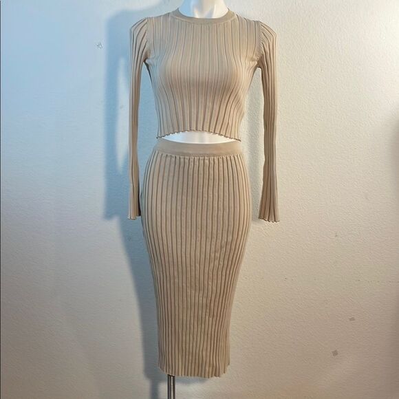 House of Harlow 1960 Ribbed Knit Sweater/Skirt Set XS Bodycon top and skirt - Picture 1 of 13